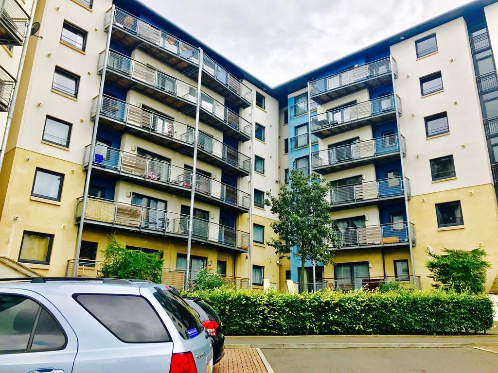 Apartment On Drybrough Crescent 3/6 EDI Exterior foto